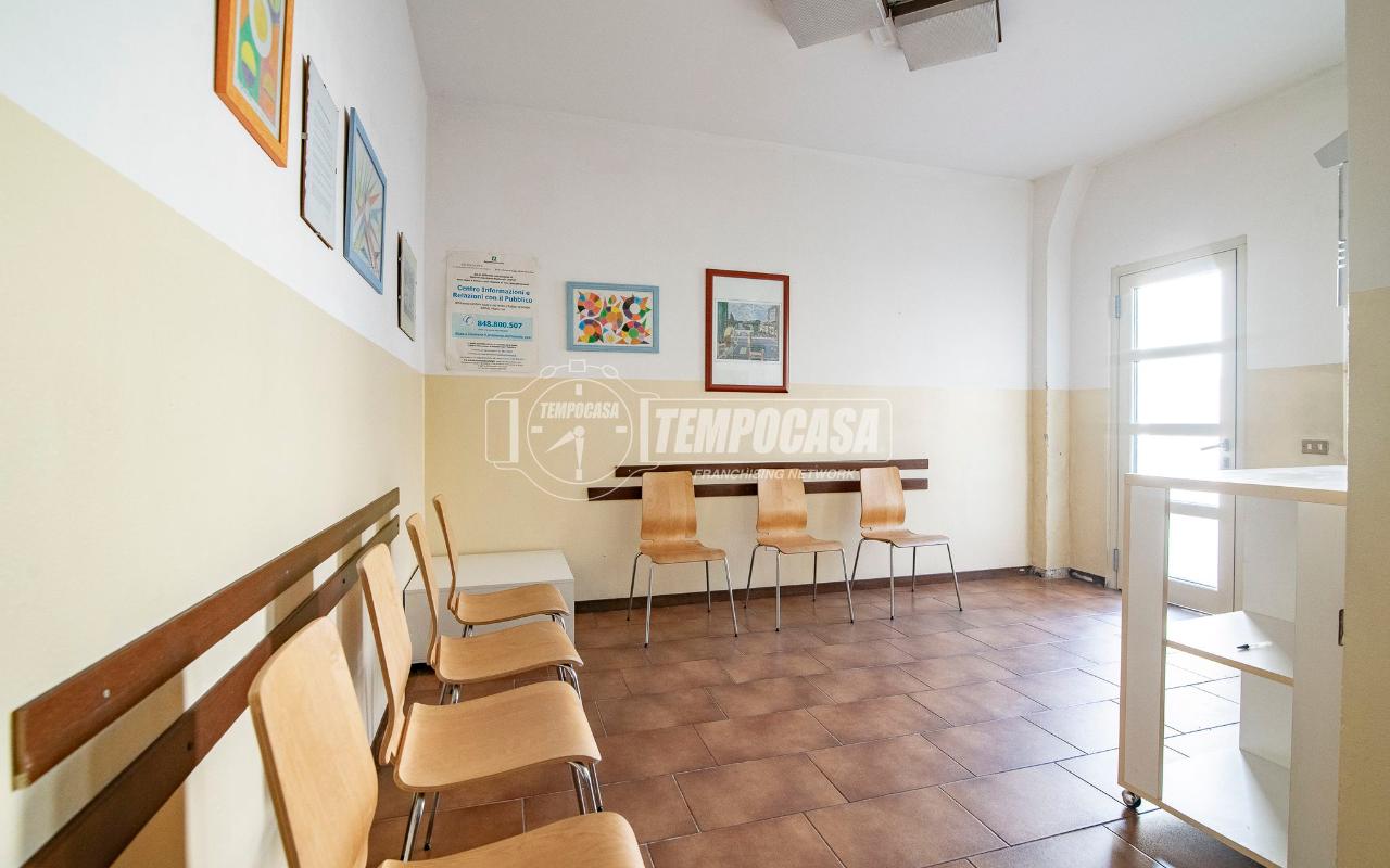 Ufficio in Via Giuseppe Verdi 2, Cassano D'Adda, {3} - Foto 2