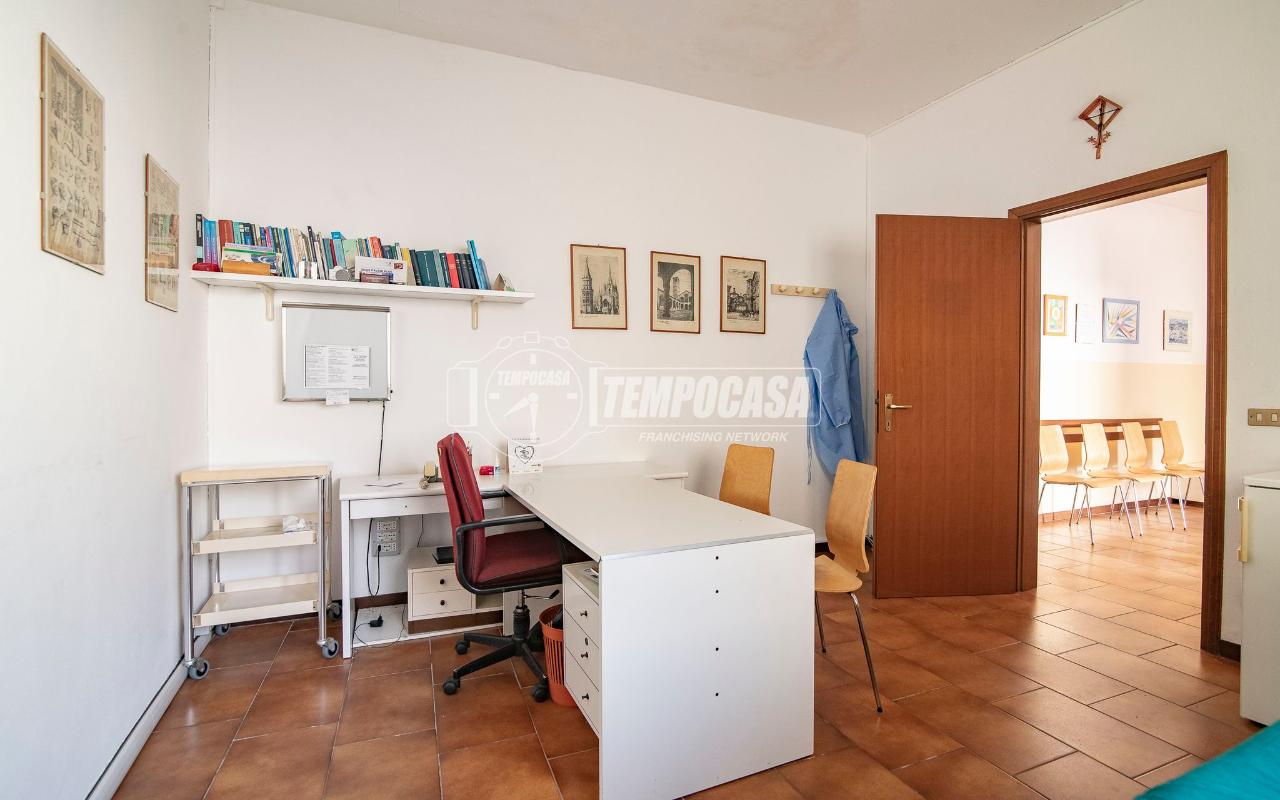 Ufficio in Via Giuseppe Verdi 2, Cassano D'Adda, {3} - Foto 2