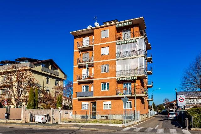 Trilocale in Strada Padana Inferiore, Chieri - Foto 1