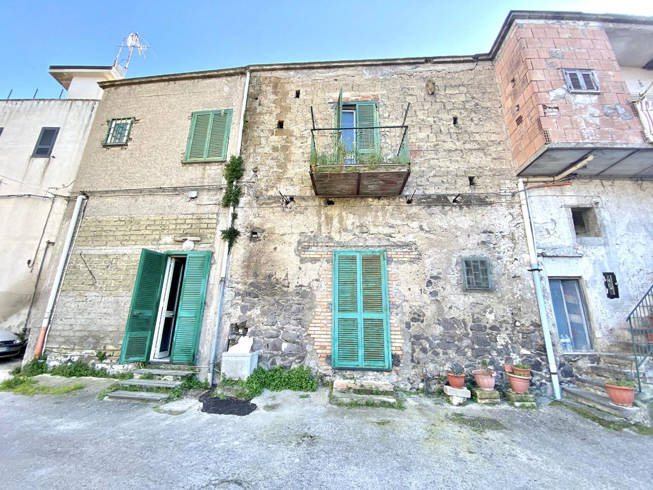 Casa indipendente in vendita a Castello Di Cisterna