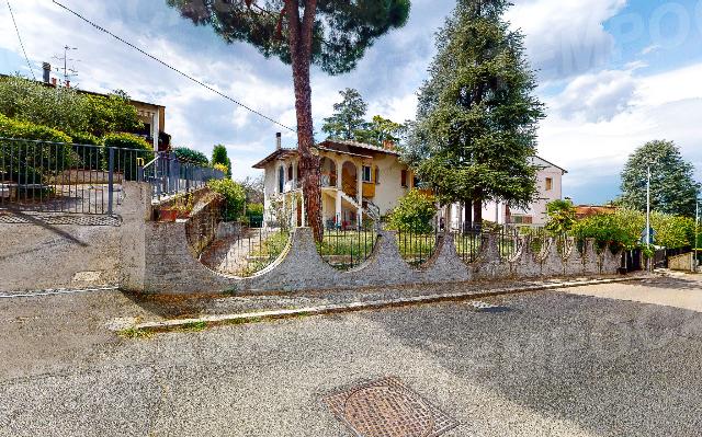 Mansion in {3}, Via Ugo Foscolo - Photo 1