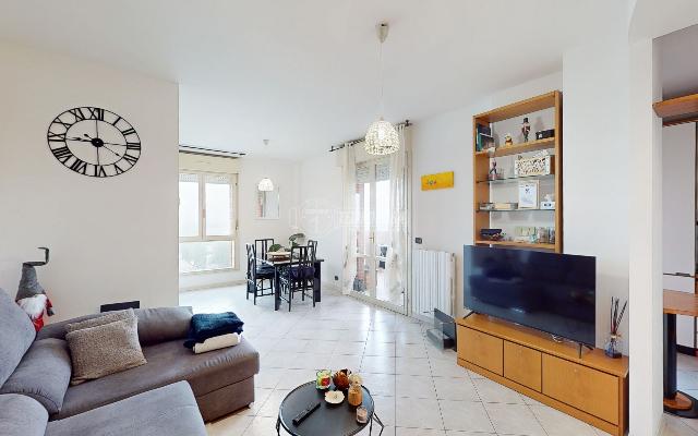 2-room flat in Via Roma 21, Zola Predosa - Photo 1