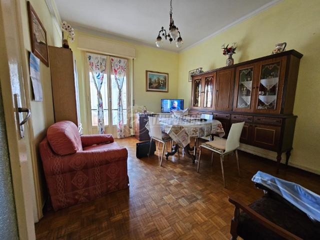 Dreizimmerwohnung, Reggio nell'Emilia - Foto 1