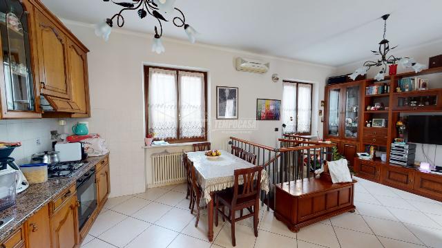 Dreizimmerwohnung in Via Castellazzo 16, Orbassano - Foto 1