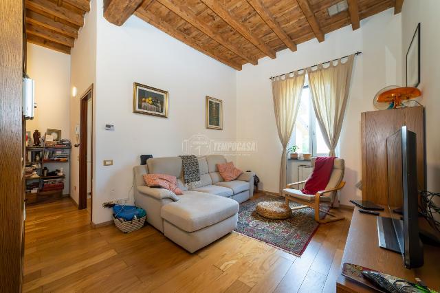 2-room flat in {3}, - Photo 1