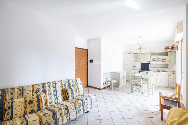 2-room flat in Via Cancellieri, Novara - Photo 1