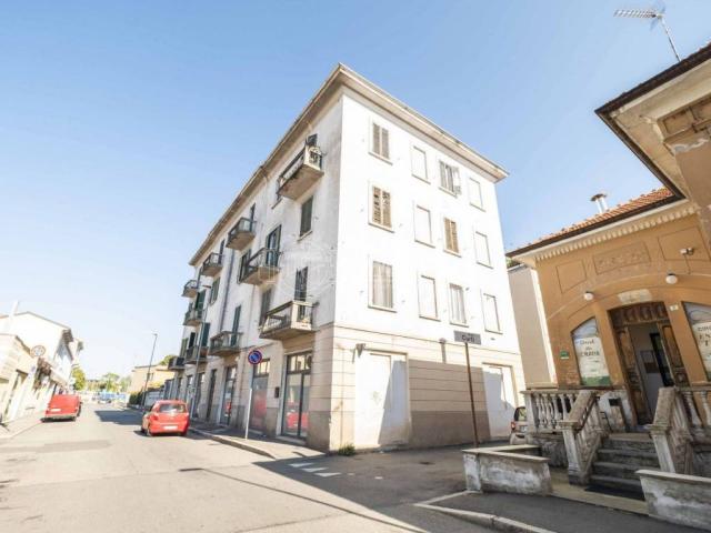 3-room flat in Via Nino Oxilia, Novara - Photo 1