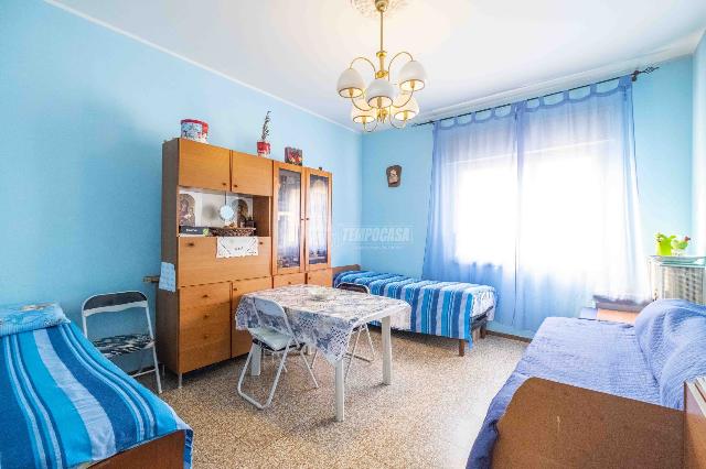 2-room flat in Via Perazzi, Novara - Photo 1