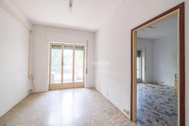 2-room flat in {3}, - Photo 1