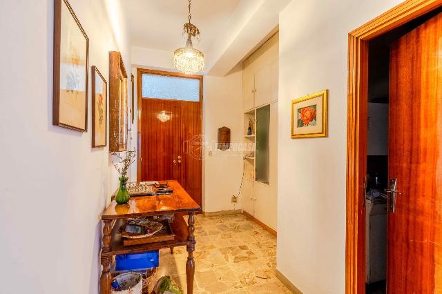 4-room flat in {3}, Via Ghino Valenti 33 - Photo 1