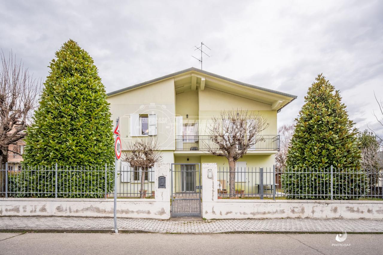 Casa indipendente in vendita a Castelnuovo Rangone
