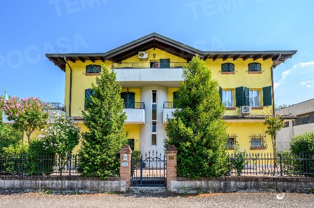 Villa in Via Rio Rocca 5/Ab, Casalgrande - Foto 1