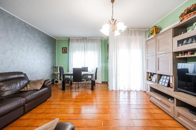 Vierzimmerwohnung in Via Don Lorenzo Milani 6, Casalgrande - Foto 1