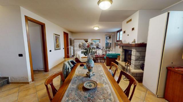 4-room flat in Via G. da Verazzano 10, Carate Brianza - Photo 1