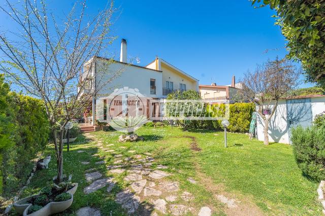 Terraced house, Cerveteri - Photo 1