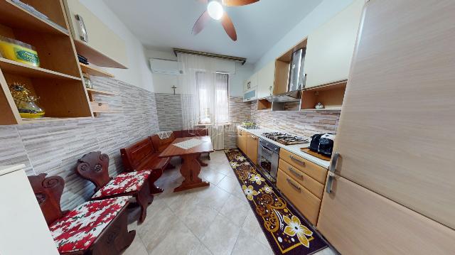 3-room flat in Via Pagani M. 7, Rovello Porro - Photo 1