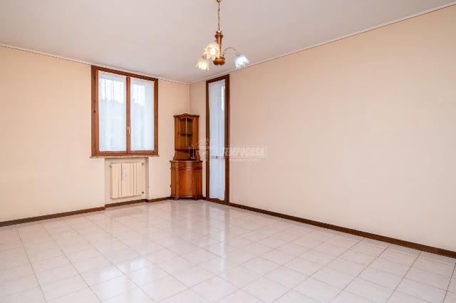 4-room flat in {3}, - Photo 1