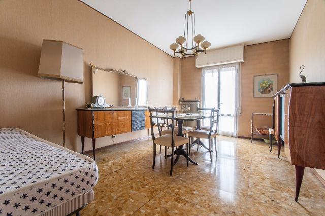 3-room flat in Via XXV Aprile 10, Saronno - Photo 1