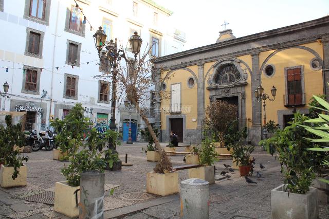 Magazzino in Via Banchi Nuovi, Napoli - Foto 1