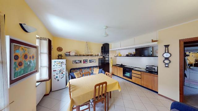 2-room flat in {3}, Via Roma 240 - Photo 1