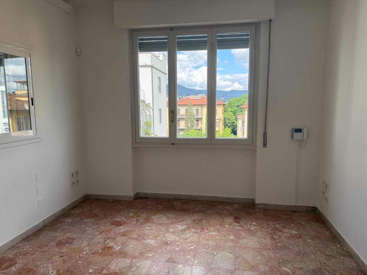 Ufficio in Viale Antonio Gramsci 35, Firenze, {3} - Foto 1