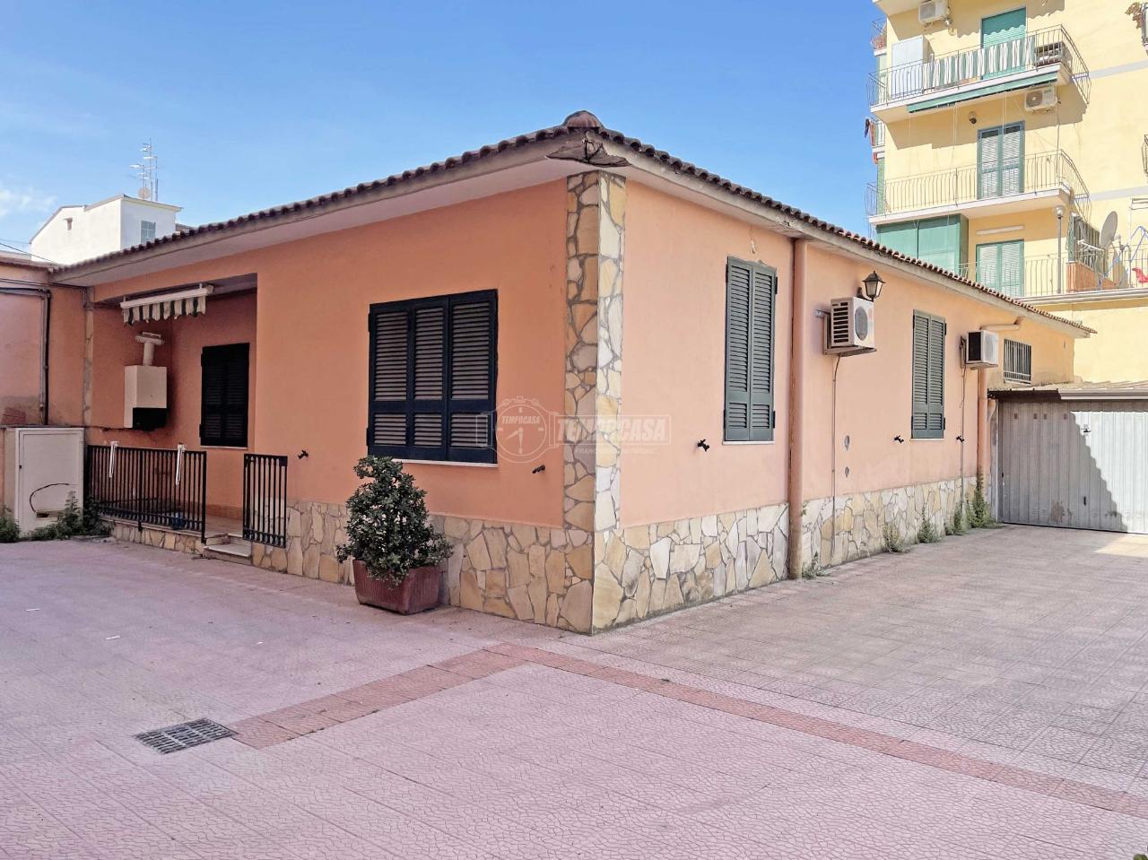 Casa indipendente in vendita a Arzano