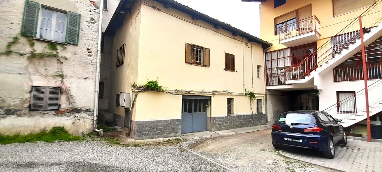 Casa indipendente in vendita a Montalto Dora