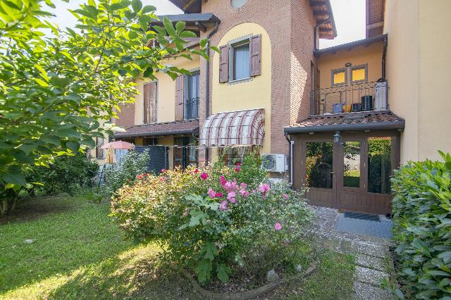 Zweizimmerwohnung in Via Amilcare Ponchielli 15, Brignano Gera d'Adda - Foto 1