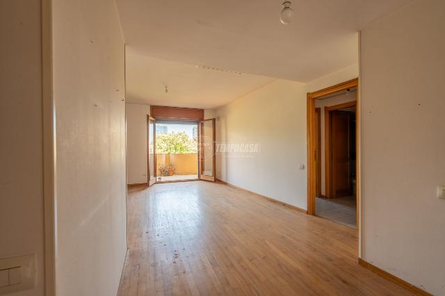 Dreizimmerwohnung in Via San Tommaso d'Aquino 8, Cagliari - Foto 1