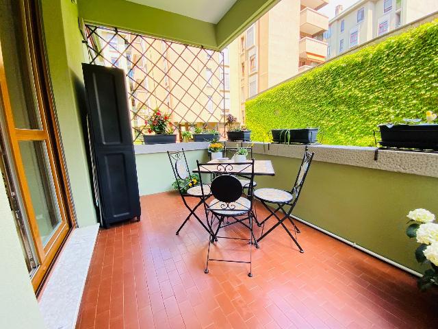 3-room flat in Via dell'Isola, Lecco - Photo 1