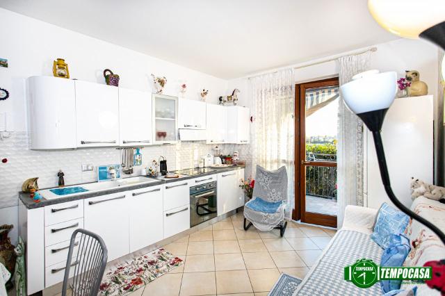 2-room flat in Strada Marcallo, Magenta - Photo 1