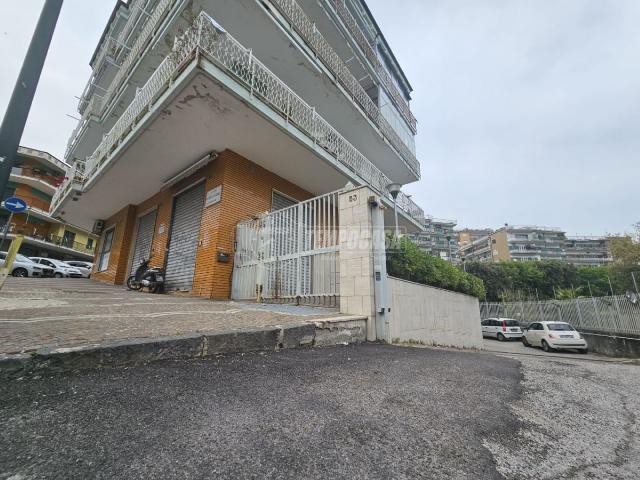 Vierzimmerwohnung in {3}, Viale Poggio di Capodimonte 53 - Foto 1