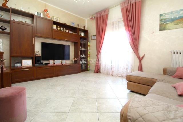 Apartament in Via Giacomo Leopardi, Nichelino - Photo 1