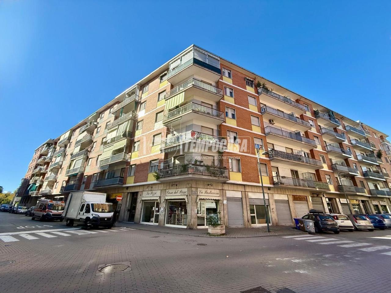 Negozio in Via d. Cimarosa, Nichelino, {3} - Foto 1