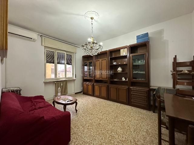 2-room flat in Corso Genova 32, Vigevano - Photo 1