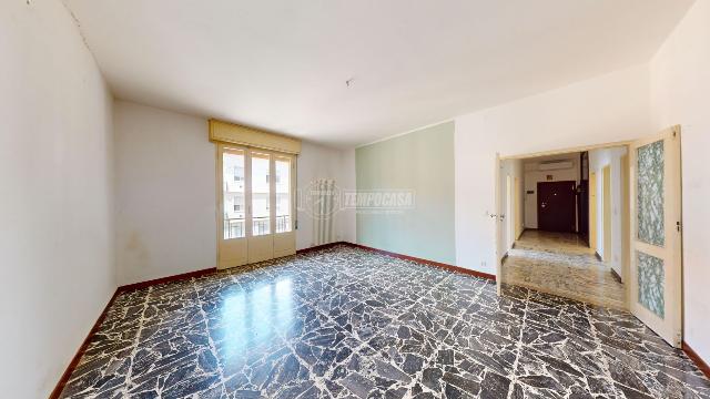 4-room flat in {3}, - Photo 1