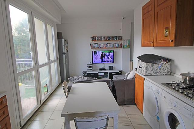 3-room flat in Via Santo Stefano, Lurago d'Erba - Photo 1