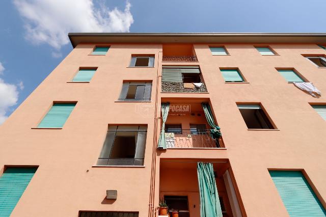 2-room flat in Via Cesare Battisti 14/B, Abbiategrasso - Photo 1