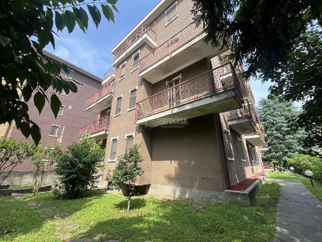 2-room flat in Via Amerigo Vespucci 17, Abbiategrasso - Photo 1