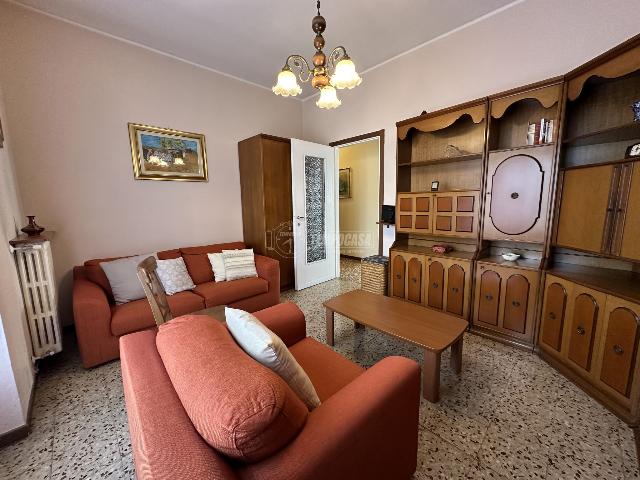 Dreizimmerwohnung in Vicolo Bezzecca 11, Abbiategrasso - Foto 1