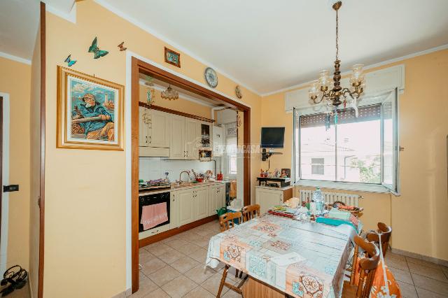 3-room flat in Via Morimondo 5, Vigevano - Photo 1