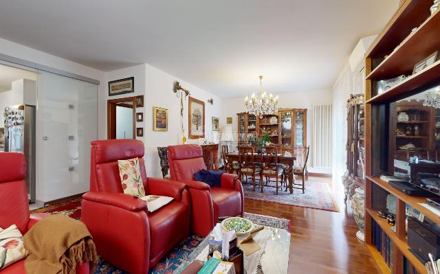 main gallery real estate image