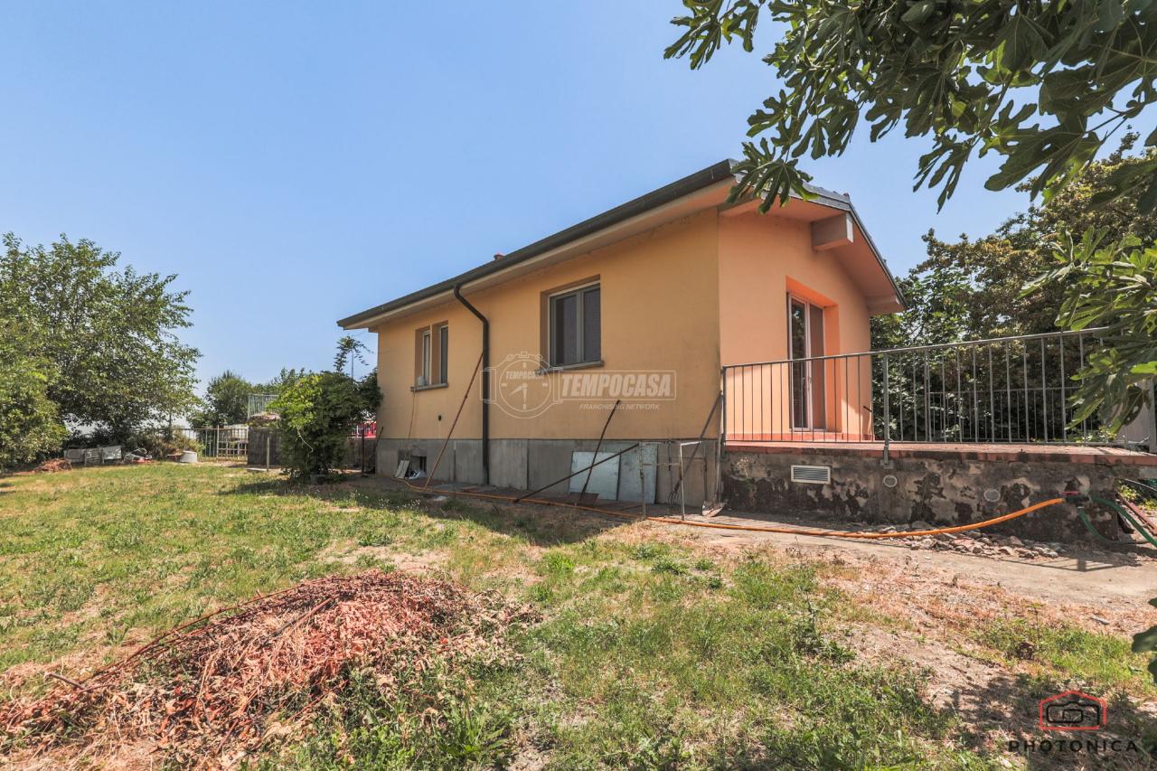 Casa indipendente in vendita a Ozzano Dell'Emilia