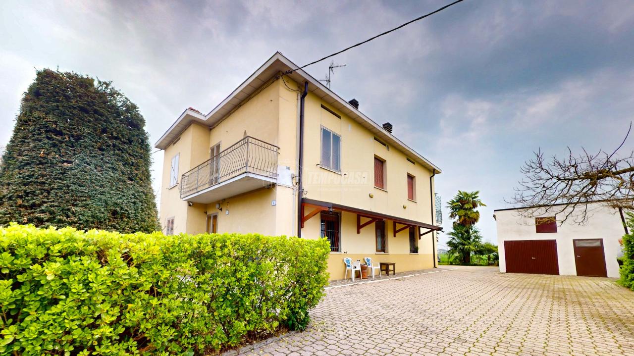 Casa indipendente in vendita a Mirandola