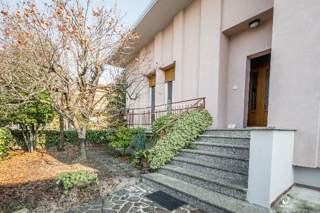 Villa in Via Giovanni Pascoli 9, Medesano - Foto 1