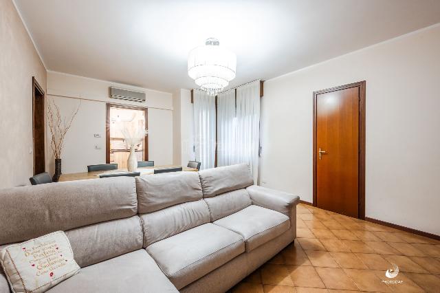 3-room flat, Fontanellato - Photo 1