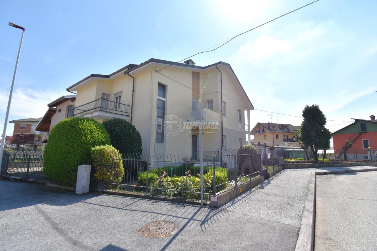 Casa indipendente in vendita a Cuneo