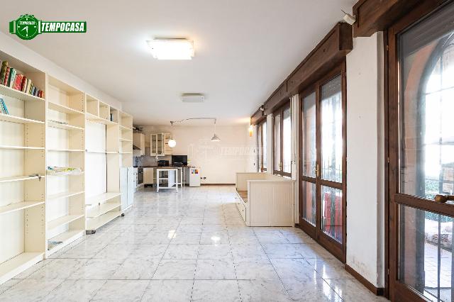 3-room flat, Dalmine - Photo 1