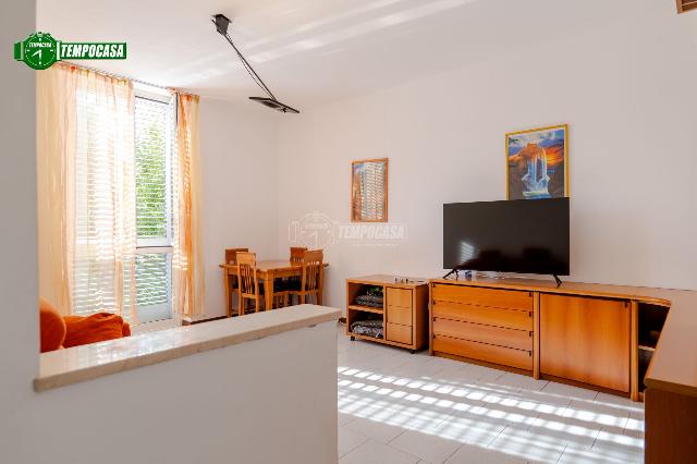 2-room flat, Dalmine - Photo 1