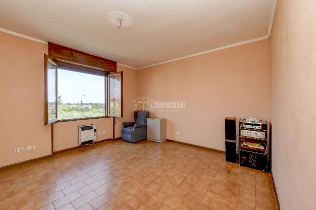 4-room flat in Via Martiri della Libertà 2, Manerba del Garda - Photo 1